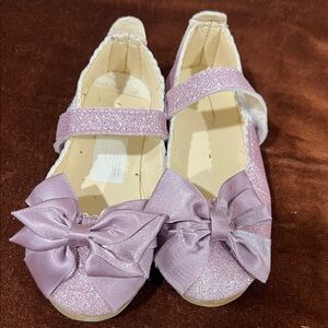 Purple  Glitter Kids Shoes with Bow size 25 toddler